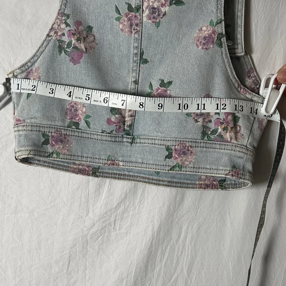 Wild Fable Floral Denim Crop Top